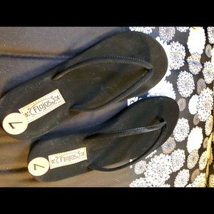 Flojos flip flops